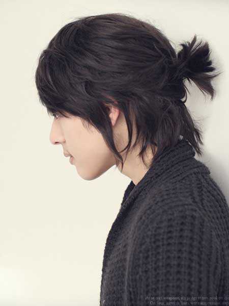  Asia-men-largo del cabello 