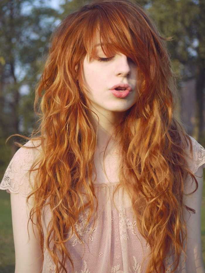  cobre larga del pelo rojo 