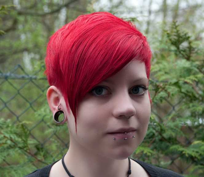  pelo de color rojo 