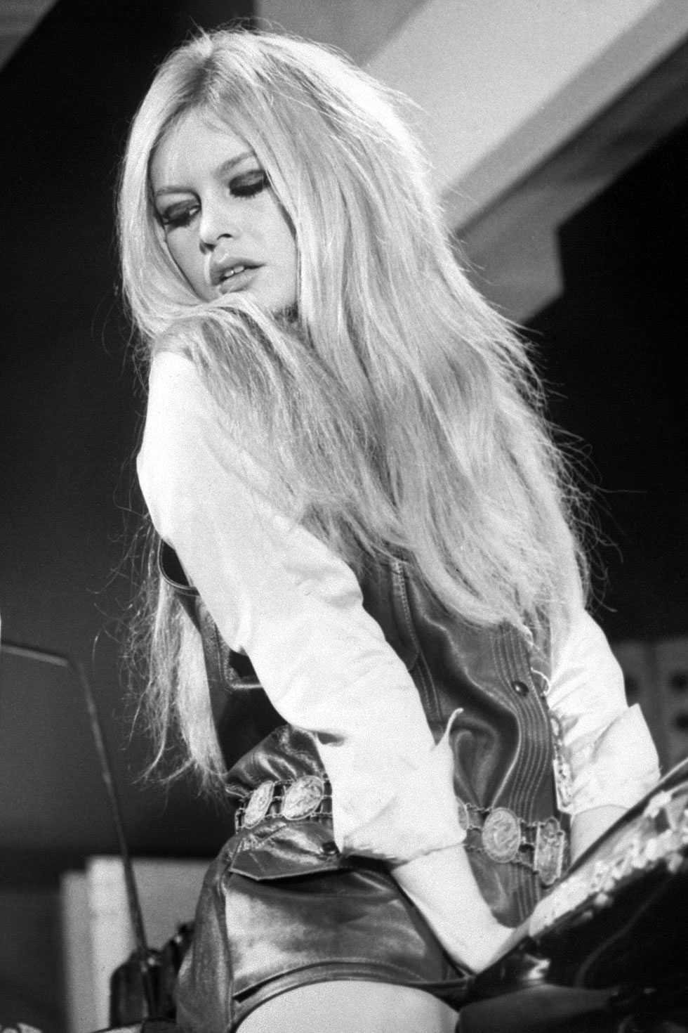 Brigitte-Bardot-long-hairstyles