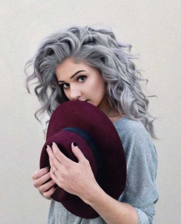 estilos de cabello gris inspirador para las mujeres que tratan de 20.160.351