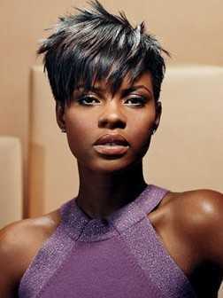 corte de pelo corto de moda para las mujeres negras